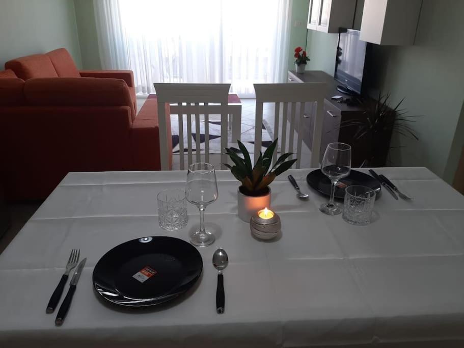 Gold Key Apartments, Durres Beach מראה חיצוני תמונה